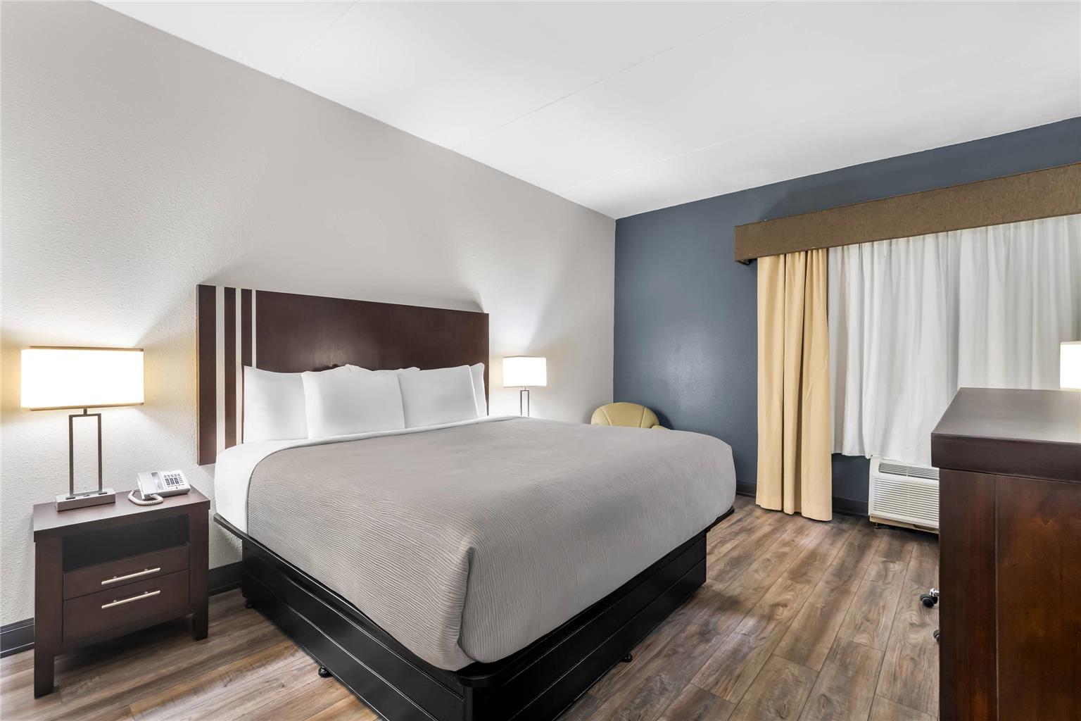 Quality Inn Chattanooga Hamilton Place - photo 7