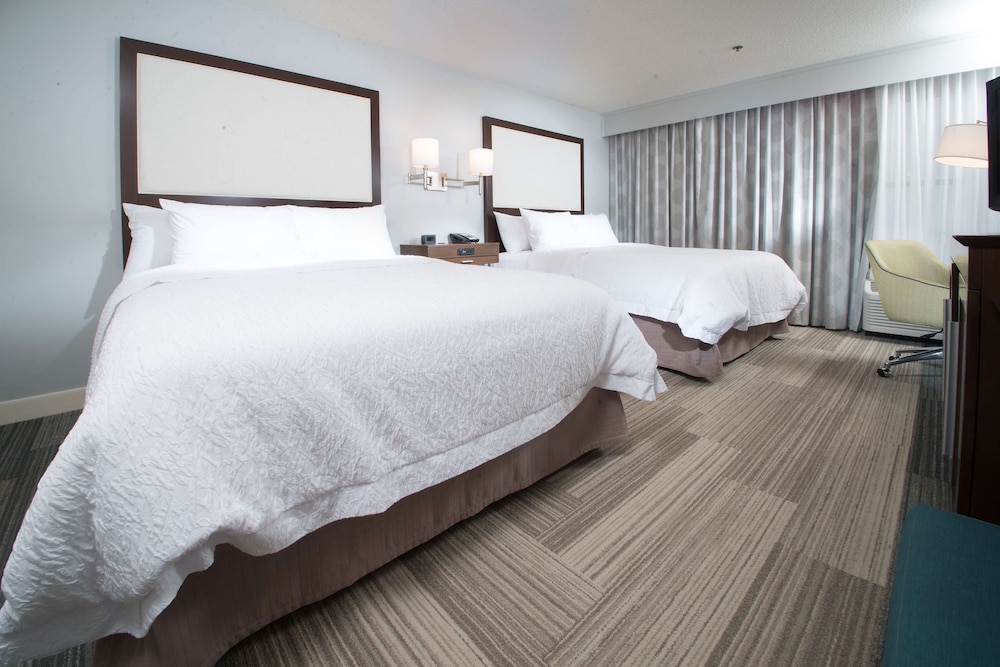 Hampton Inn by Hilton Tiffin - photo 12