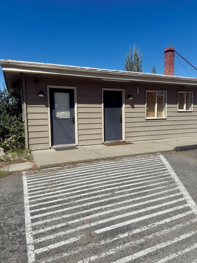 Chewelah Motel and RV Park - photo 73