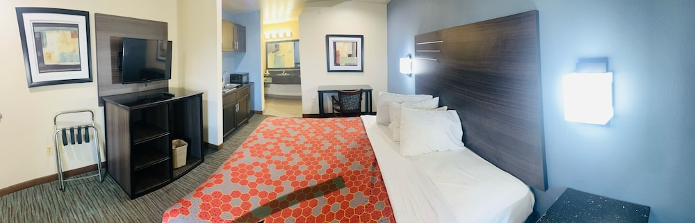 Garden Inn and Suites Little Rock - photo 8