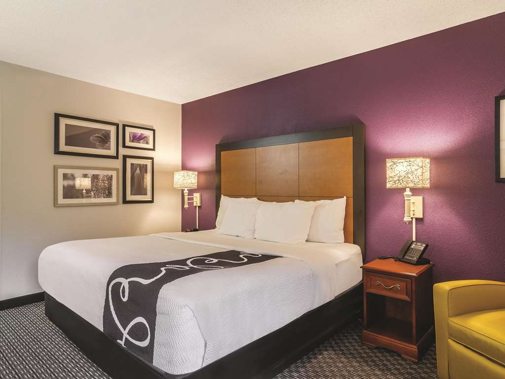 Wingate by Wyndham Brunswick GA I 95 - photo 6