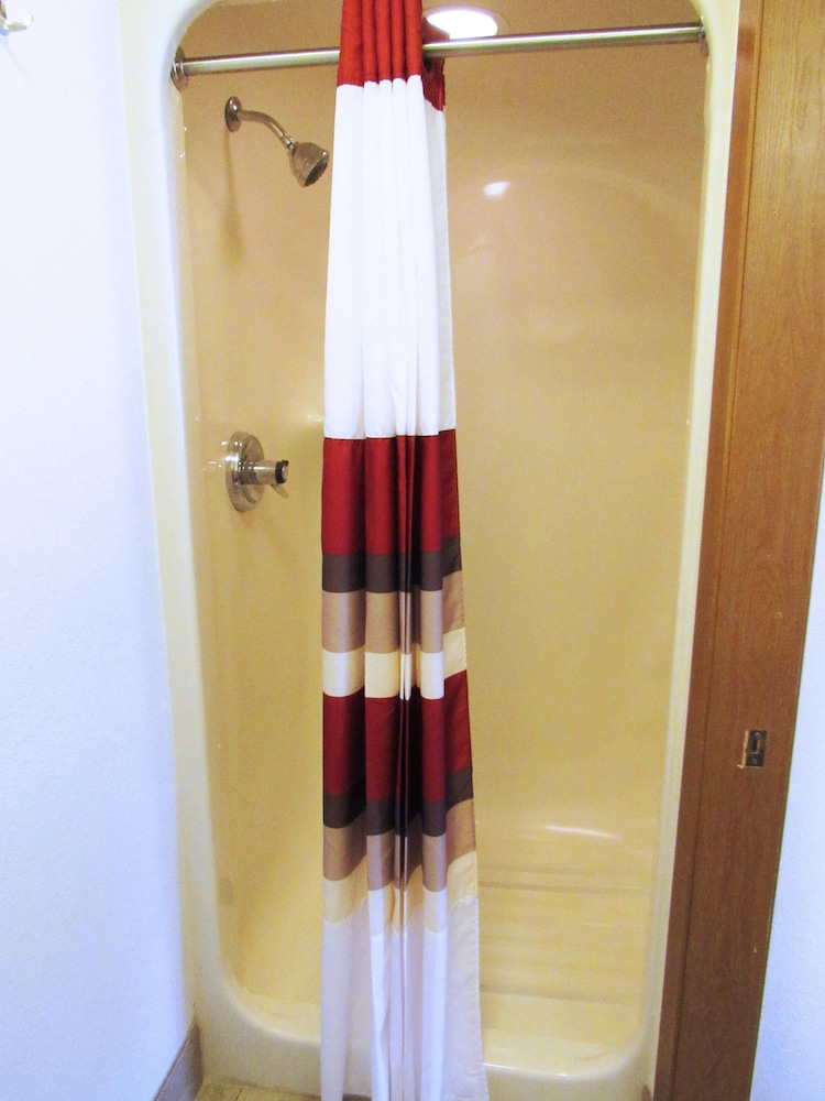 Red Roof Inn Fargo I 94 Medical Center - photo 15