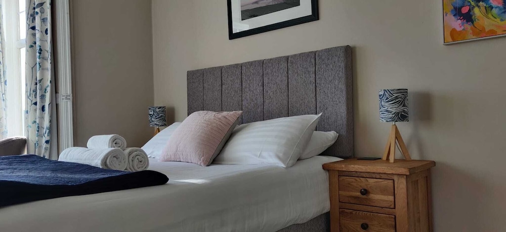Bodalwyn Guest House — 4-Star Luxury Hotel in Aberystwyth, United Kingdom