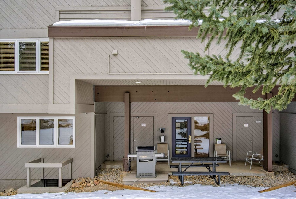 3brbreckenridge Townhomebalcony Mtn Views Hot Tub - photo 33