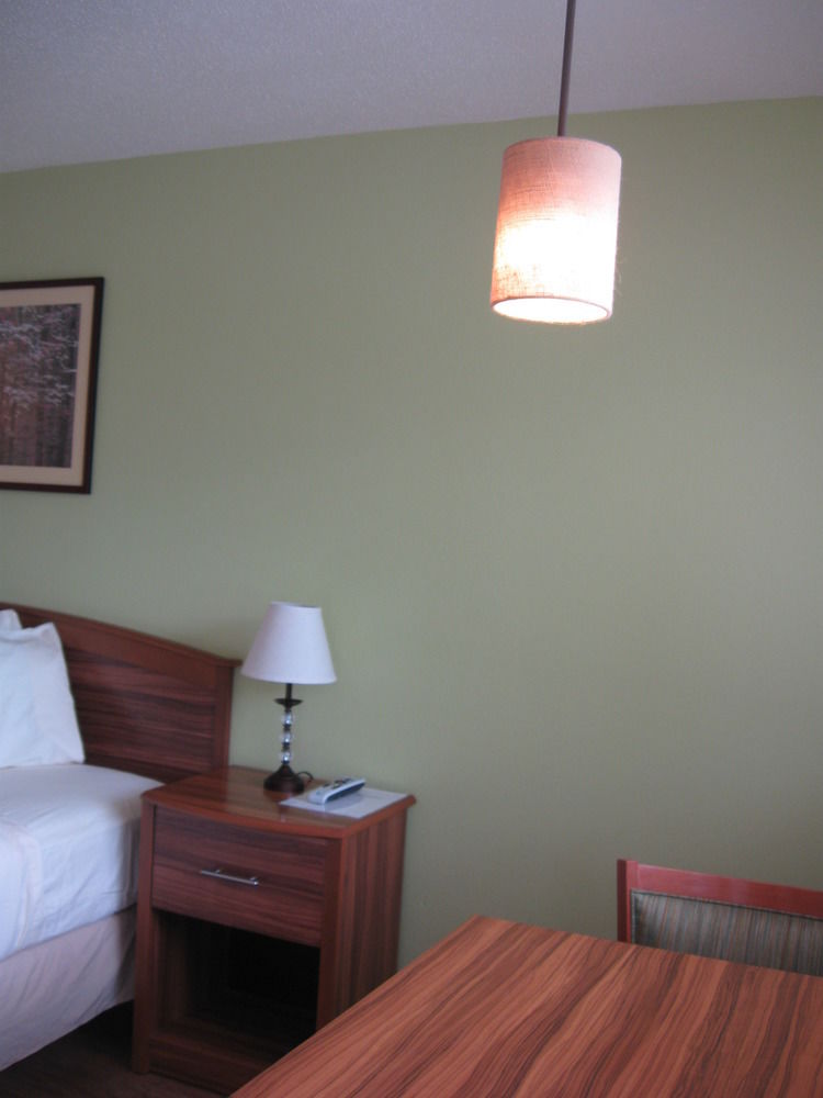 The Country Inn of Eureka Springs - photo 10