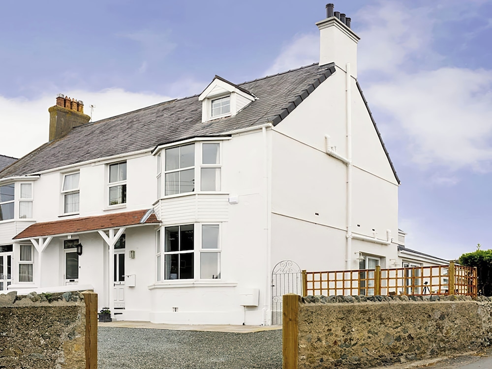 West View — hotel in Rhosneigr