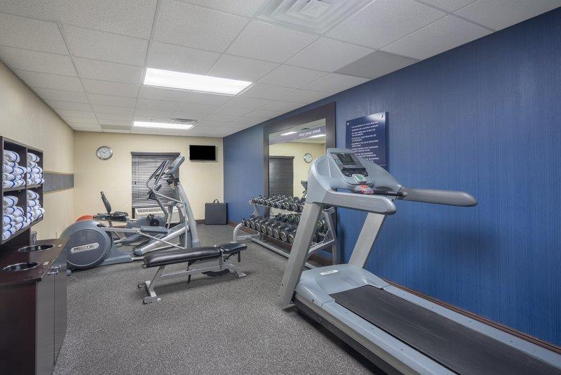 Hampton Inn Maysville - photo 19