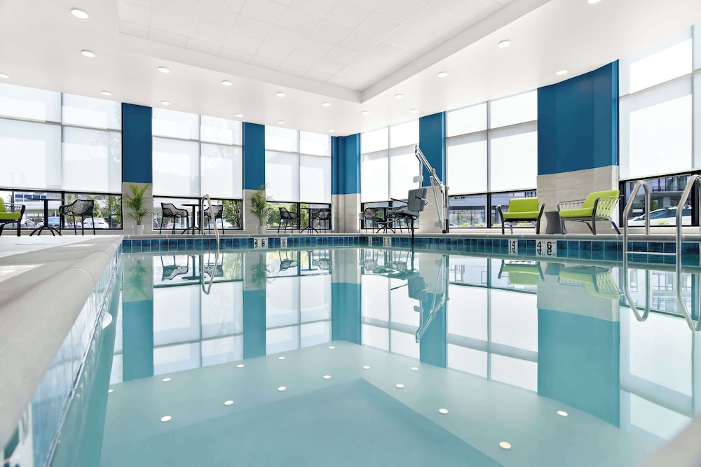 Hampton Inn & Suites by Hilton Chicago Medical District UIC - photo 37