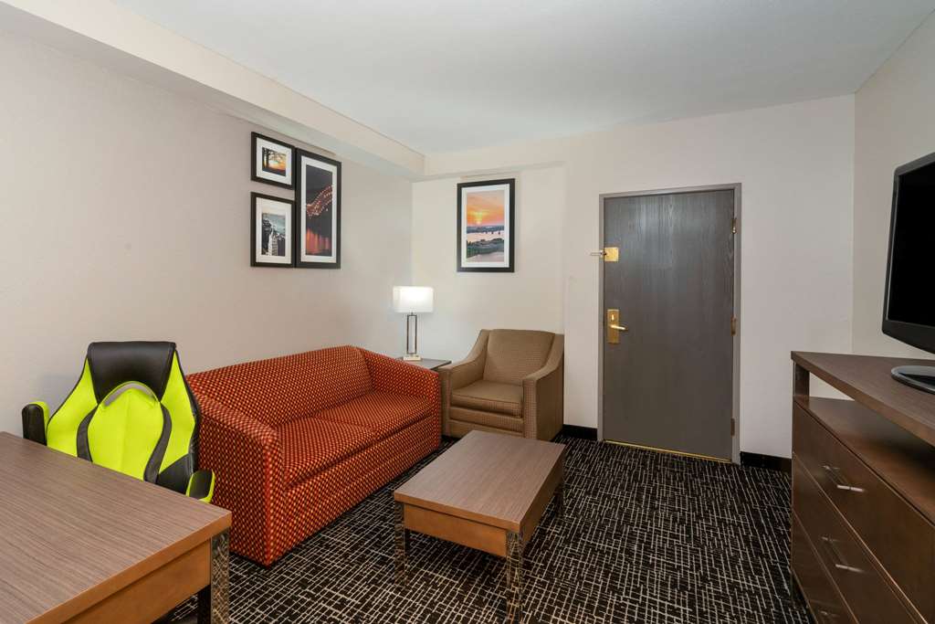 Wingate by Wyndham Memphis East - photo 21