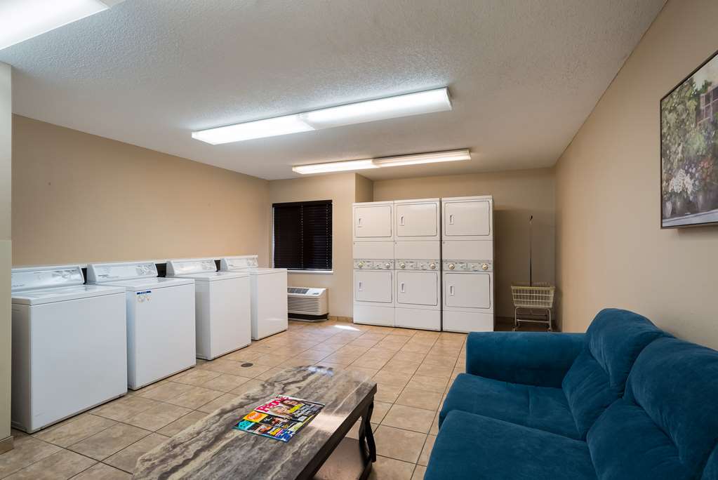 Sonesta Simply Suites Des Moines - photo 30