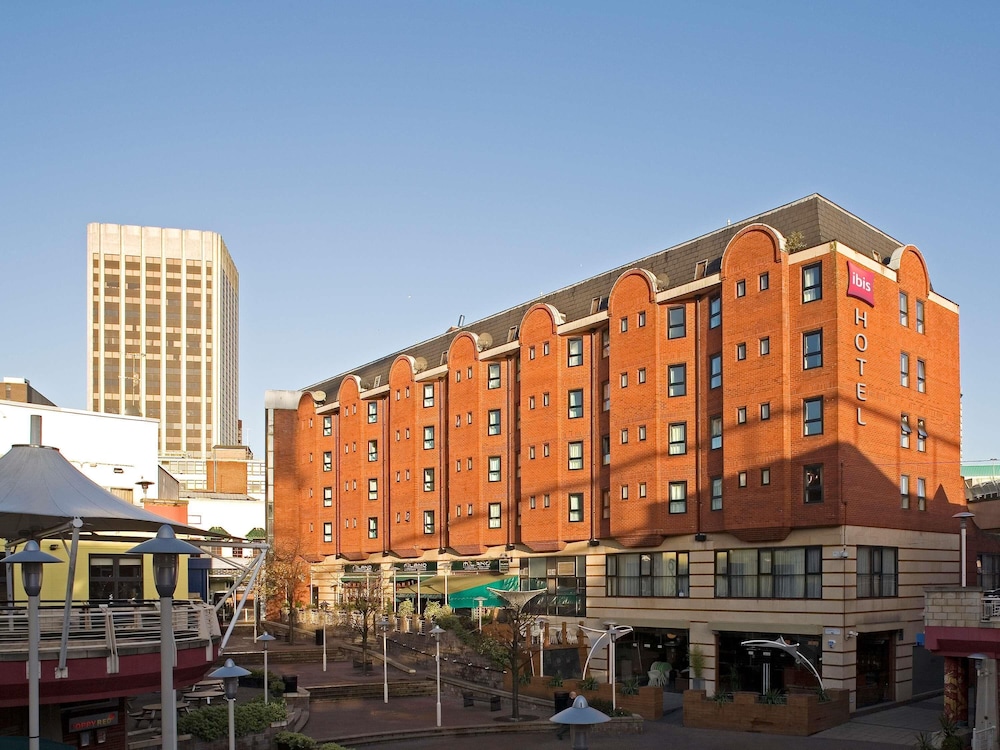 Ibis Birmingham New Street Station Hotel in Birmingham, United Kingdom