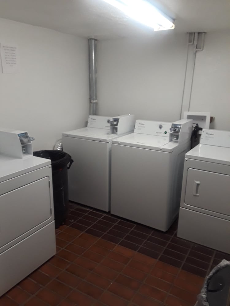 Madison Inn and Suites - photo 62