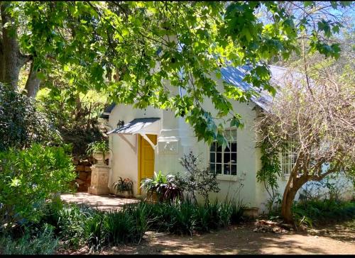 Yellowwoods Farm Pool Cottage — 4-Star Luxury Hotel in Howick, South Africa