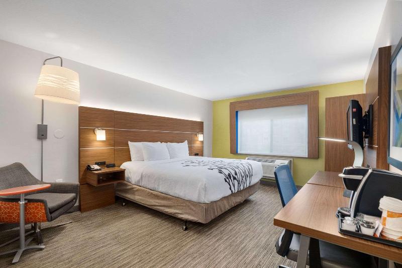 Sleep Inn & Suites Tempe ASU Campus - photo 52