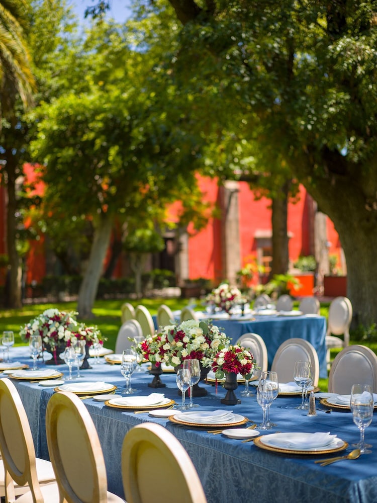 Fiesta Americana Hacienda Galindo Resort & Spa
