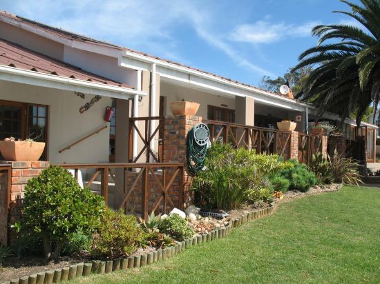 Guest House Arosfa — 4-Star Luxury Hotel in Mossel Bay, South Africa