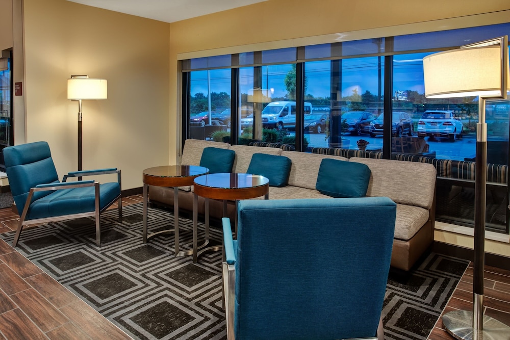 TownePlace Suites by Marriott Detroit Belleville - photo 5