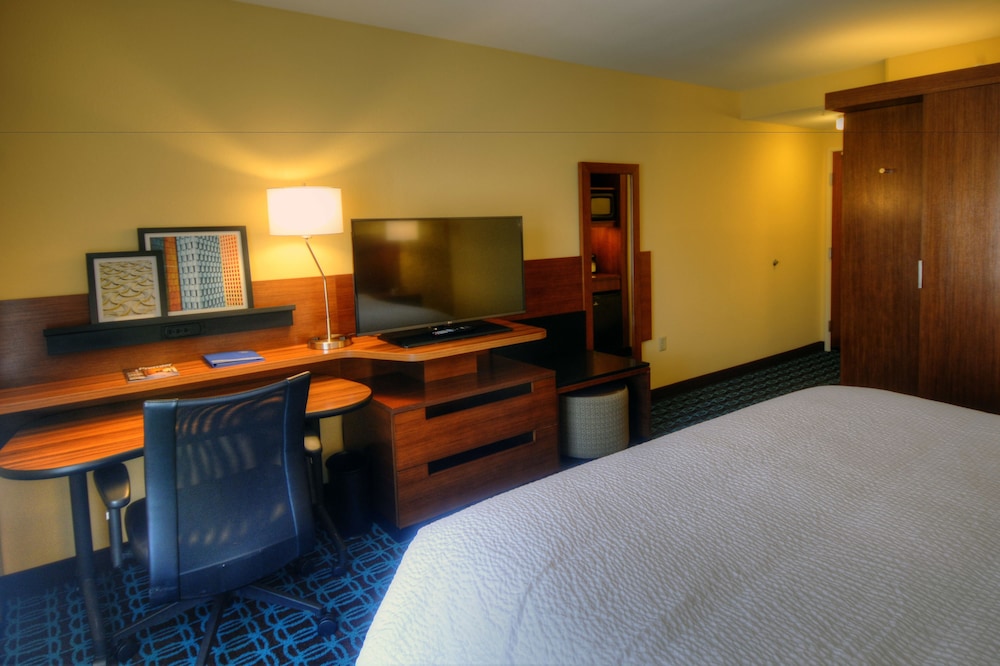 Fairfield Inn & Suites by Marriott Princeton - photo 12