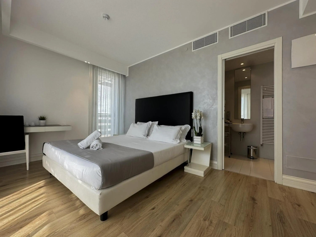 Boutique Hotel Bali — 4-Star Luxury Hotel in Lido Di Jesolo, Italy