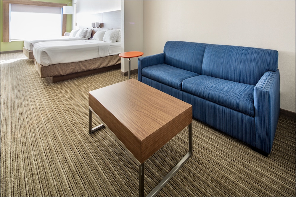 Holiday Inn Express & Suites Chattanooga by IHG - photo 10
