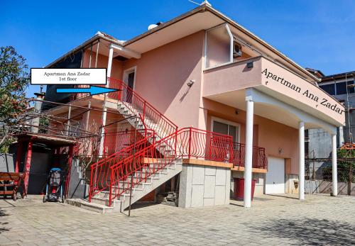 Apartman Ana Zadar Family Friendly Apartment — 4-Star Luxury Hotel in Zadar, Croatia