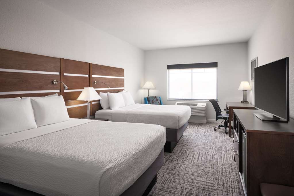 Best Western Plus College Station Inn & Suites - photo 23