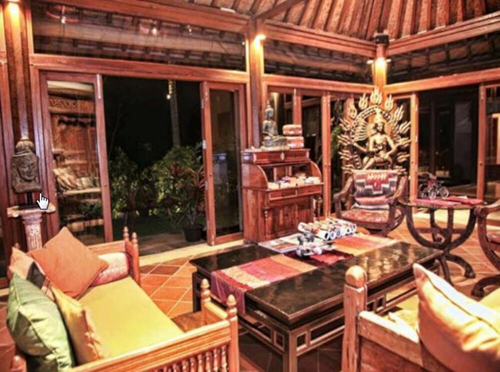 Villa Sarna — 4-Star Luxury Hotel in Ubud, Indonesia
