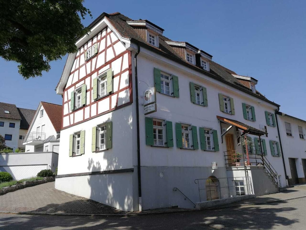 Hotel Hohe Schule — hotel in Bad Uberkingen