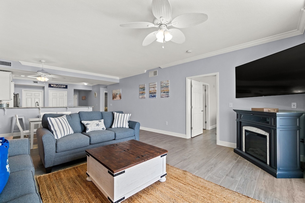 Tidewater Beach Luxury Penthouse With Resort Amenities and a View - photo 13