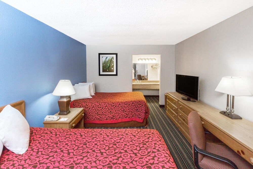 Days Inn Shreveport Airport - photo 4