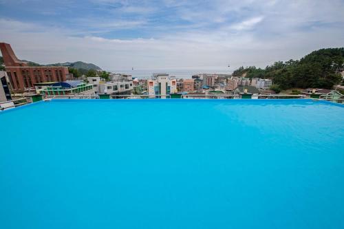 Pension Ora — 4-Star Luxury Hotel in Santyoku, South Korea