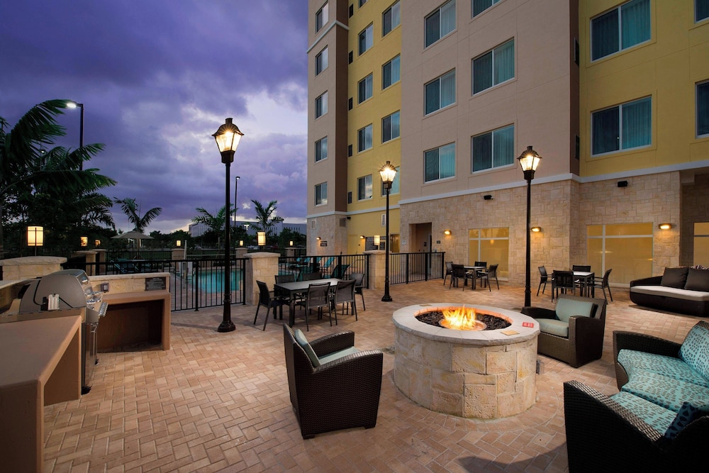 Residence Inn Miami Airport West Doral - photo 46