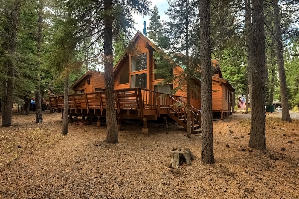 Serenity at Tahoe Donner Peaceful Close to Ski & Lake pet-friendly hotel Truckee