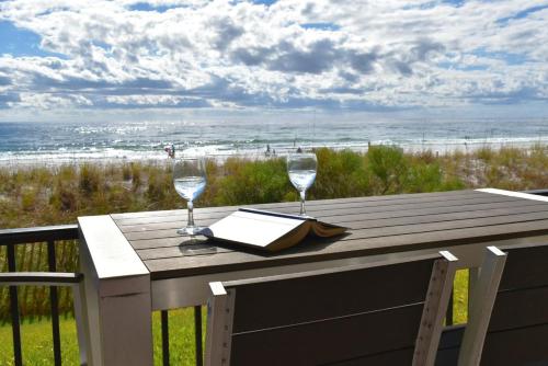 Emerald Towers West 1005 Gulf Views Right On Beach — Fort Walton Beach