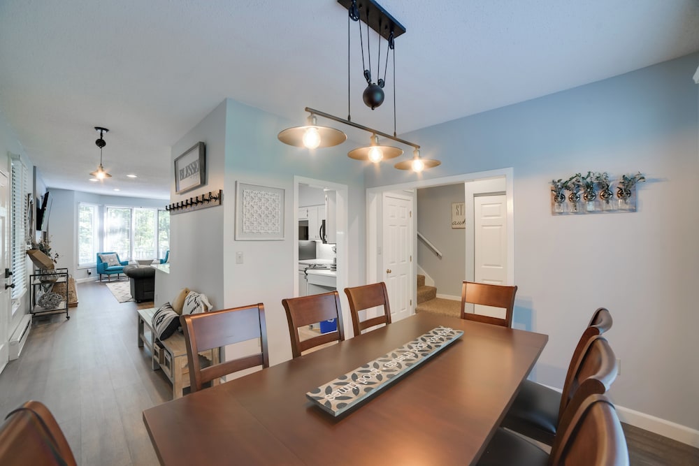 Wintergreen Resort Condo w Deck; Ski Hike Shops - photo 10