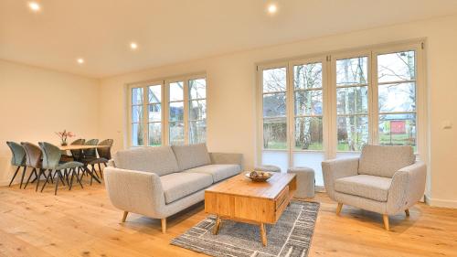 Traumgarten Haus Hoffnung — 4-Star Luxury Hotel in Ostseebad Prerow, Germany
