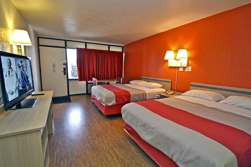 Motel 6 Sallisaw OK - photo 9
