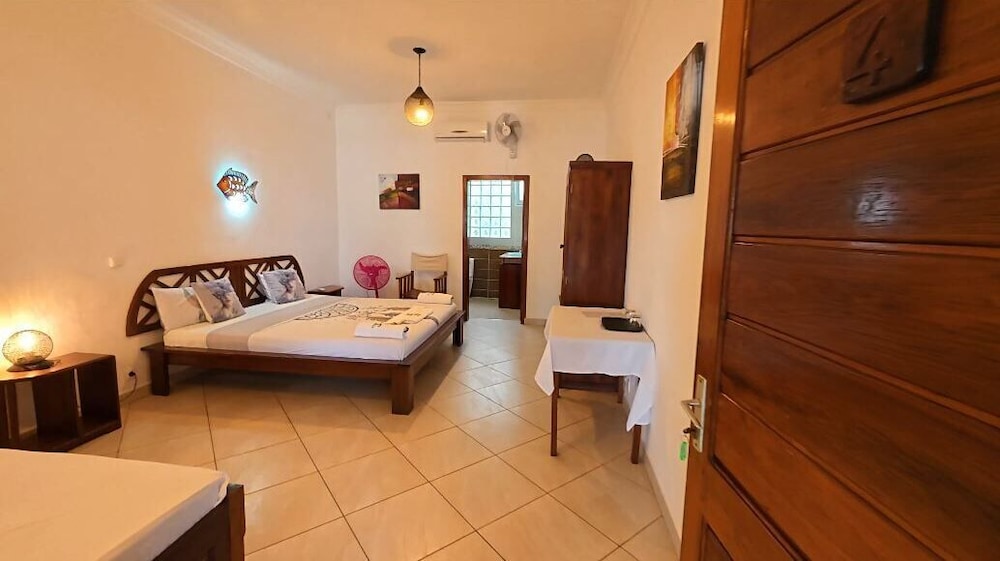 Ô Bleu Azur in Unknown City, Madagascar