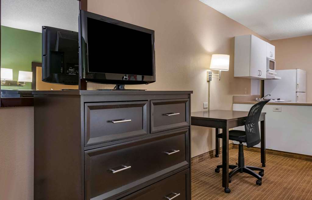 Extended Stay America Suites Jacksonville Riverwalk Conv Ctr - photo 24