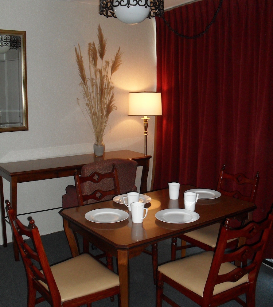 The Carideon Motel - photo 6