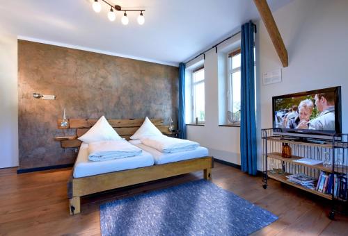 Kanal 33 — 4-Star Luxury Hotel in Albersdorf, Germany