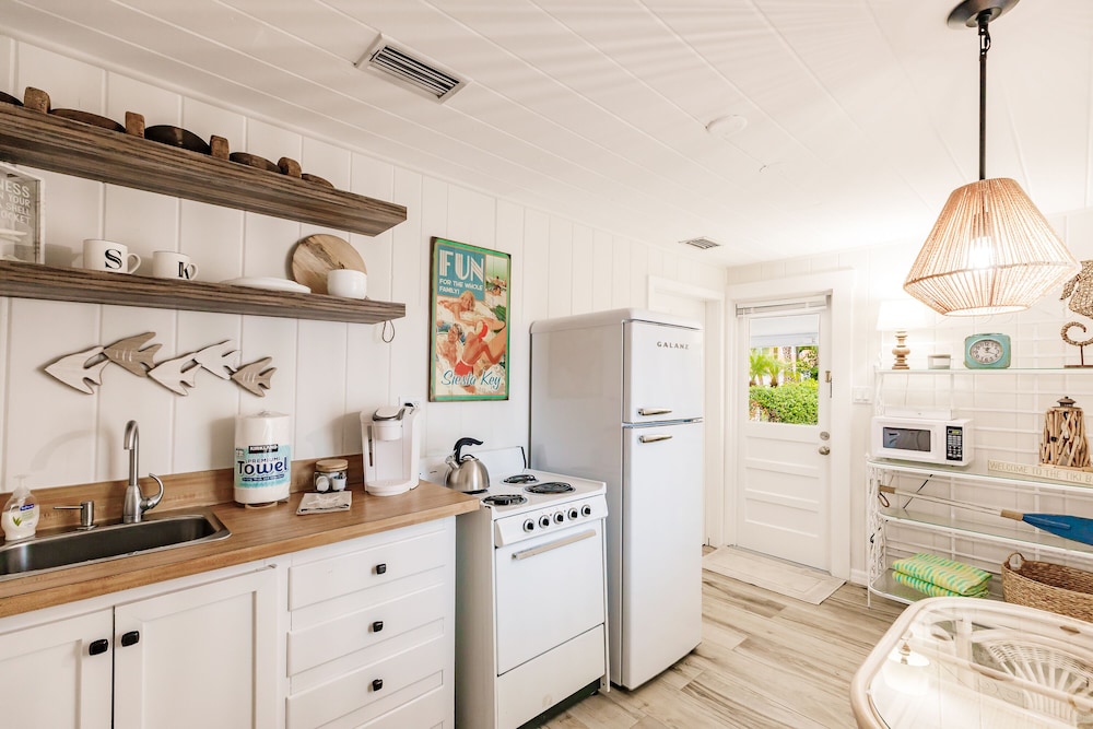 Siesta Key Island Rentals - photo 97