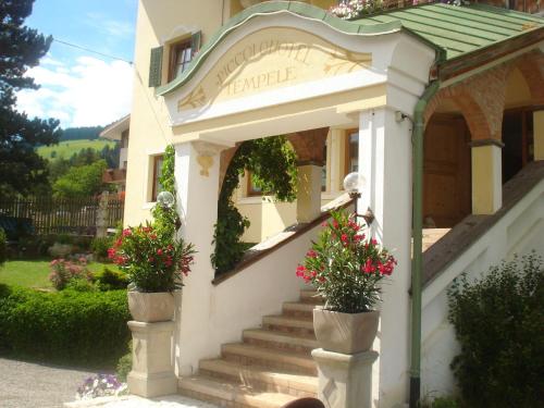 Piccolohotel Tempele Garni — hotel in San Candido
