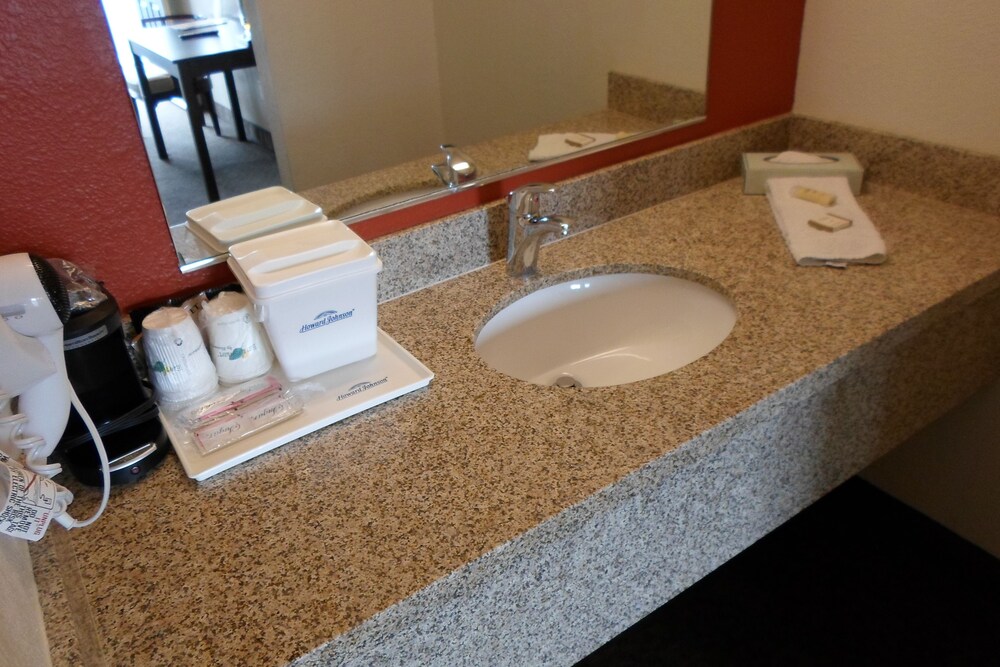 Motel 6 Las Vegas NV Strip - photo 40