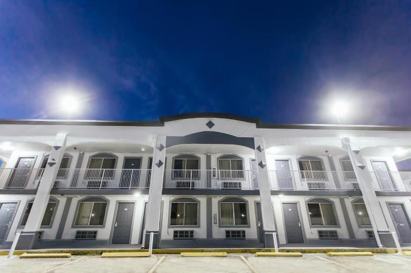 Palace Inn North - photo 16