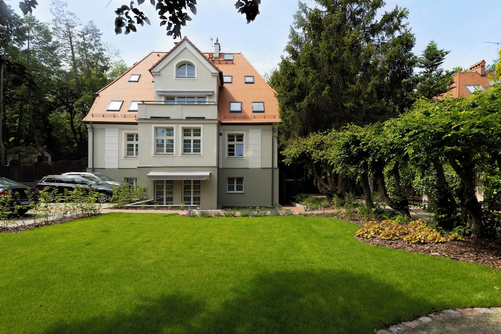Willa Szwarc Sopot Premium Suites — 4-Star Luxury Hotel in Sopot, Poland