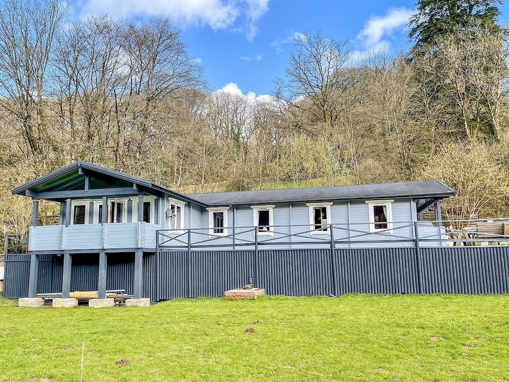Valley Lodge — 4-Star Luxury Hotel in Tiverton, United Kingdom