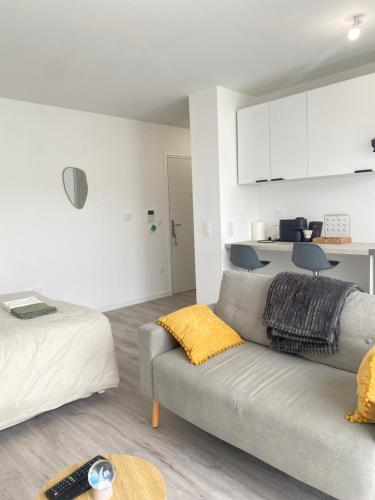 Studio Cosy Situe a Bois Colombes — hotel in Bois-Colombes
