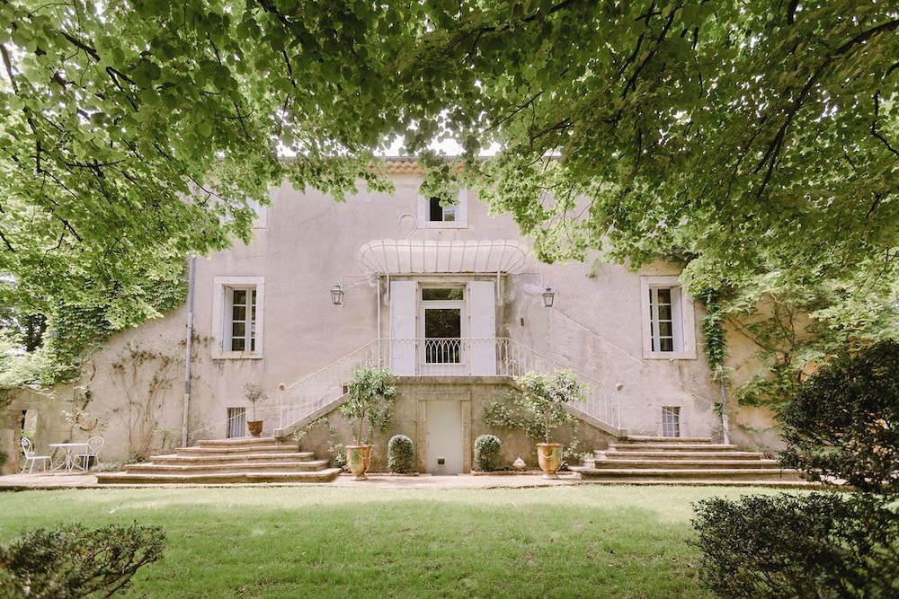 Château La Bruguiere — 4-Star Luxury Hotel in Anduze, France