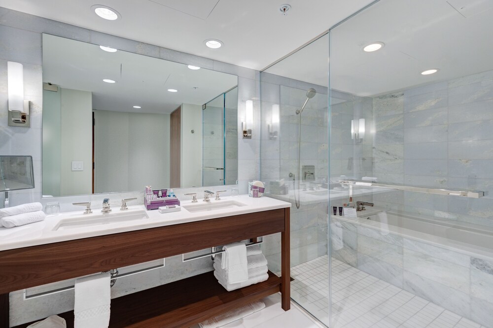 The Ritz Carlton Residences by Real Select Vacation - photo 106